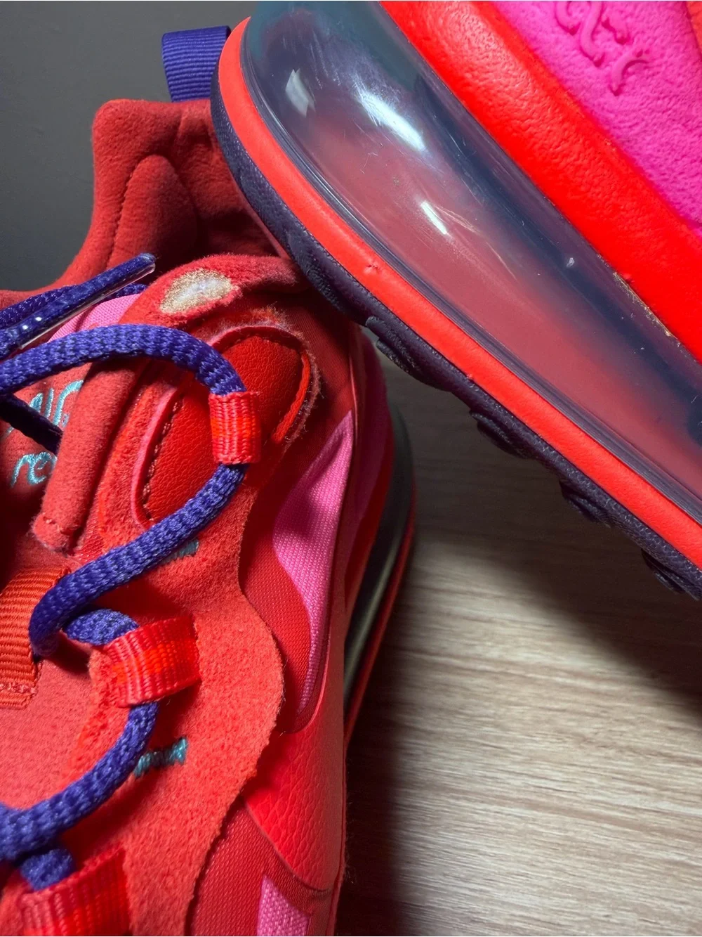 Nike Air Max 270 React 